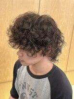 ニアウ 伊勢崎連取店(Niau)&nbsp;波巻きスパイラルパーマツイストスパイラルパーマシャドウパーマ