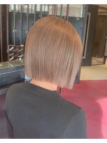 アース 鈴鹿店(HAIR&MAKE EARTH) 切りっぱなしボブ×ミルクティベージュ