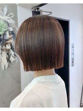 ロンドシエル 横浜(Lond ciel) イメチェン外ハネボブ美髪ワイドバングミディアム縮毛矯正ボブ