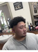 針金パーマ　テーパーフェード