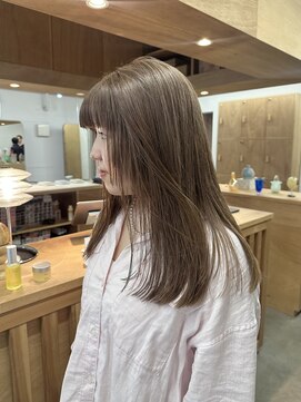 バド(bado) hazel beige