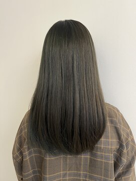 オルガ ヘアアンドメイク(Oluga hair&make) オリーブカラー