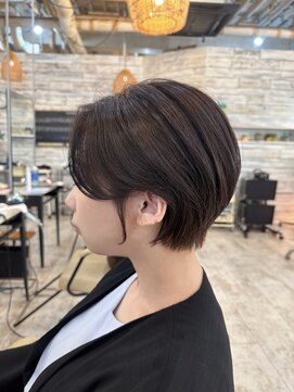 プラーチェ 古淵店(Plaatje) シュッとまとまるショートボブ