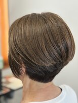 ディシェーレローブ(die Schere Lob)&nbsp;襟足スッキリショートボブ