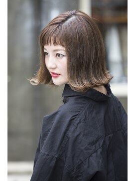 エヴリンアンドペイジ(Evelyn&paige) 外はねボブ