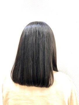 クオリス 上福岡店(QUALIS) ブルーブラック/暗めカラー/30代40代50代/ワンレン/白髪染め