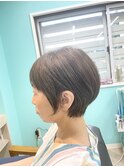 タイトめショートボブ×白髪ぼかし