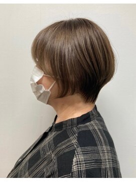 テルミークリニカルデザイン 千里中央店 大人かわいいショートボブ