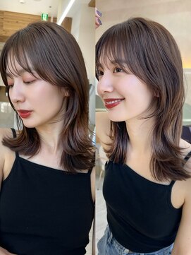 アフロートリノ(AFLOAT Leino) 小顔ヘルシーレイヤースタイル透明感カラー【修】20代30代40代