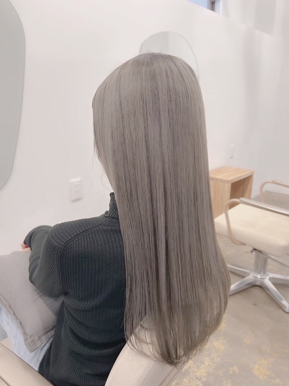 2025年春】ホワイトミルクティーの髪型・ヘアアレンジ|人気順 2025年春】ホワイトミルクティーの髪型・ヘアアレンジ|人気順