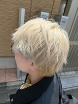 ハジー(Hajy)&nbsp;マリリンモンローもしてた！ブロンドカラー