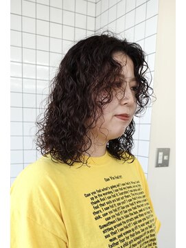 スタニング 渋谷(STUNNING.) くるくるパーマ　ハードパーマ