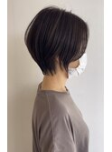 ショートボブ
