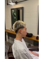 クフィア メンズヘアー カンポ 難波店(CUFFIA MEN'S HAIR CAMPO) 極道パーマフェードマンバンヘアフェザーパーマサーフカール