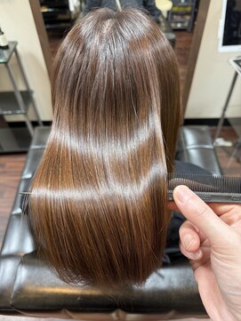 ルチル(rutile) ［40代大人女性］髪質改善ケラチントリートメント