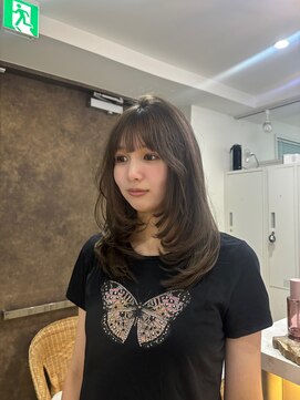 アオ(AO) 外国人風ナチュラルベージュカラー