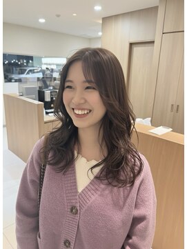 ゴットフロー(GOTTO FLOW) 透明感ブラウン/レイヤーカット/巻き髪/顔周りカット