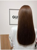 艶が続くストレートロング