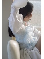 ココ 鷹匠(COCO)&nbsp;艶のあるストレートロングヘア