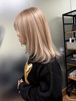 ワンスタイル(One style)&nbsp;【ケアブリーチ2回】ハイトーンカラー＋髪質改善トリートメント