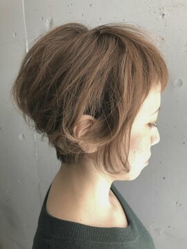 ルミアン(lumian) 柔らか前下がりショート☆