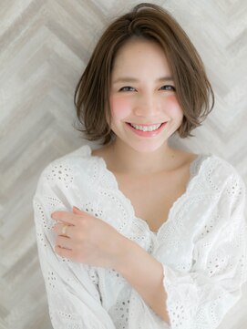 ローマ ギンザ(ROMA Ginza) 『ROMA』大人かわいいひし形シルエット小顔エアリーショートボブ