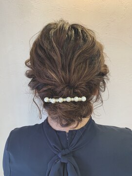 モップアップ(Mop up) ボブ×アップスタイル