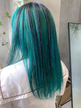 テトヘアー(teto hair) ターコイズ、ローライト、インナーカラー、デザインカラー