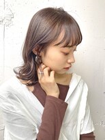 【vain#I】つやっとラベージュのミディアムレイヤー
