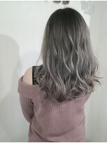 ムーンロータス(Moon Lotus)&nbsp;プラチナグレイのグラデーションカラー