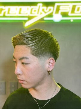 グリーディーフォックス 代々木(Greedy FOX) かき上げヘア/サイドパート/韓国マッシュ/フェードカット/代々木