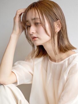 シフターズ(SIFTERS) ストレートボブ○シルキーベージュ