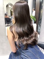 シティ(CITY)&nbsp;韓国ヘア レイヤーカット 透明感 グレージュ おくれ毛 井坂