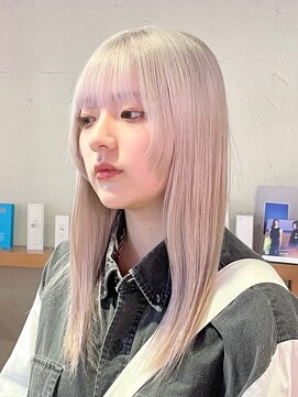 ピチカート(pizzicato) ホワイトカラー/顔周りレイヤー/顔周りウルフ