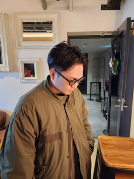 ブロック ジャポン(bloc japon) 前下がりのショートヘアー