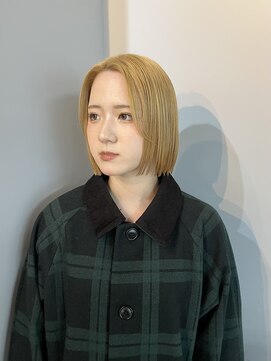 スイ(SUiii) ハイトーンボブ【札幌/大通】