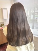 大人可愛いブリーチなしベージュ透明感カラー前髪あり