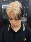 エンドカラー刈り上げ前下がりセンターパート