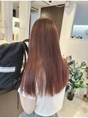 ピンクベージュ