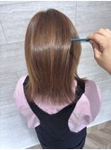 艶ベージュ