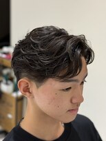 バース 梅田中崎町店(BIRTH)&nbsp;フェザーパーマニュアンスパーマセンターパートワンカールパーマ