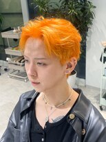 ノラ ウメダ(NORA UMEDA)&nbsp;ハイトーンオレンジ×フェザーショート