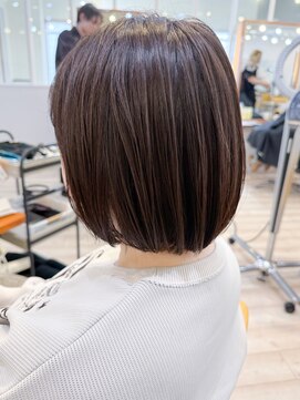 モリオ フロム ロンドン 成増店 【morio成増/児玉】ワンレンボブ　スモーキーベージュ