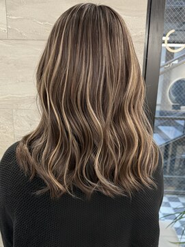 ブラウンベージュハイライト