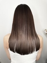 モノクロ(MONOCHRO)