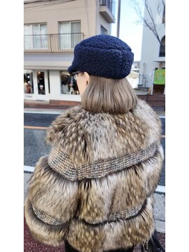 マル 薬院浄水店(MAR.co) ワンレン内巻きボブ