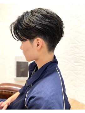 オーセンヘア(AUTHEN.HAIR) センターパート/ニュアンスパーマ/メンズ【仙台】