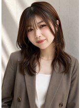 ファルベ(Farbe) 鈴木 あやね