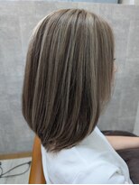 イル(iru)&nbsp;コントラストハイライト◇白髪ぼかしにも◎