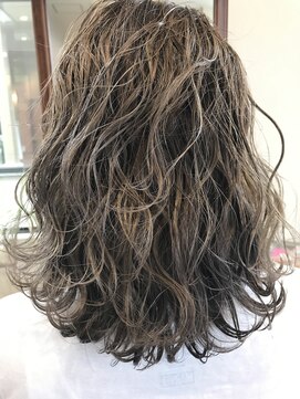 アールワークオブアート(R WORK OF ART) ハイライトグラデーション